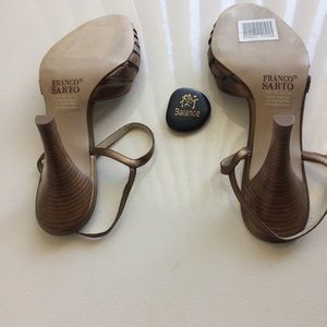 Franco Sarto Shoes - Franco Sarto Debito Bronze Sandals Size 10 Franco Sarto Shoes - Franco Sarto Debito Bronze Sandals Size 10